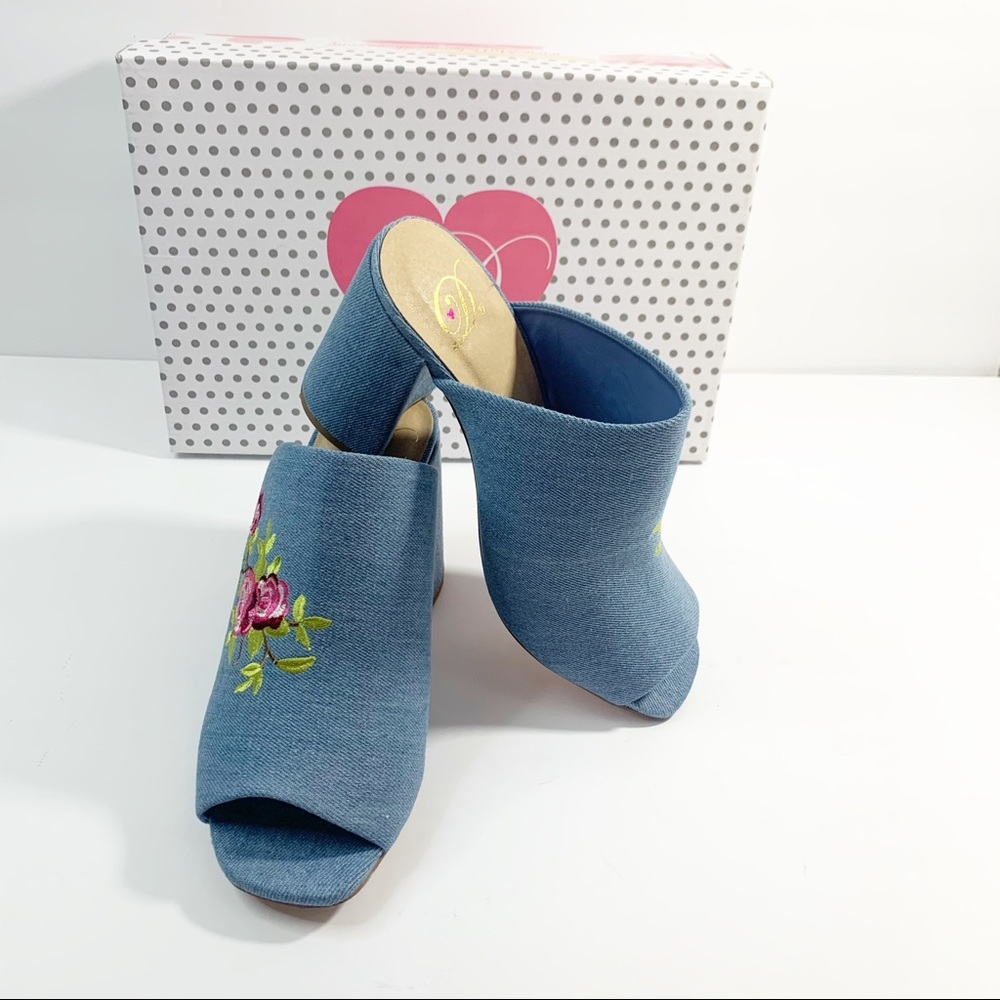 Slide on Heel in Blue Jean - Picture 3 of 7